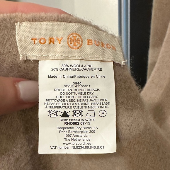 EUC TORY BURCH Wool & Cashmere Scarf Wrap 50in x 50in - Picture 4 of 4